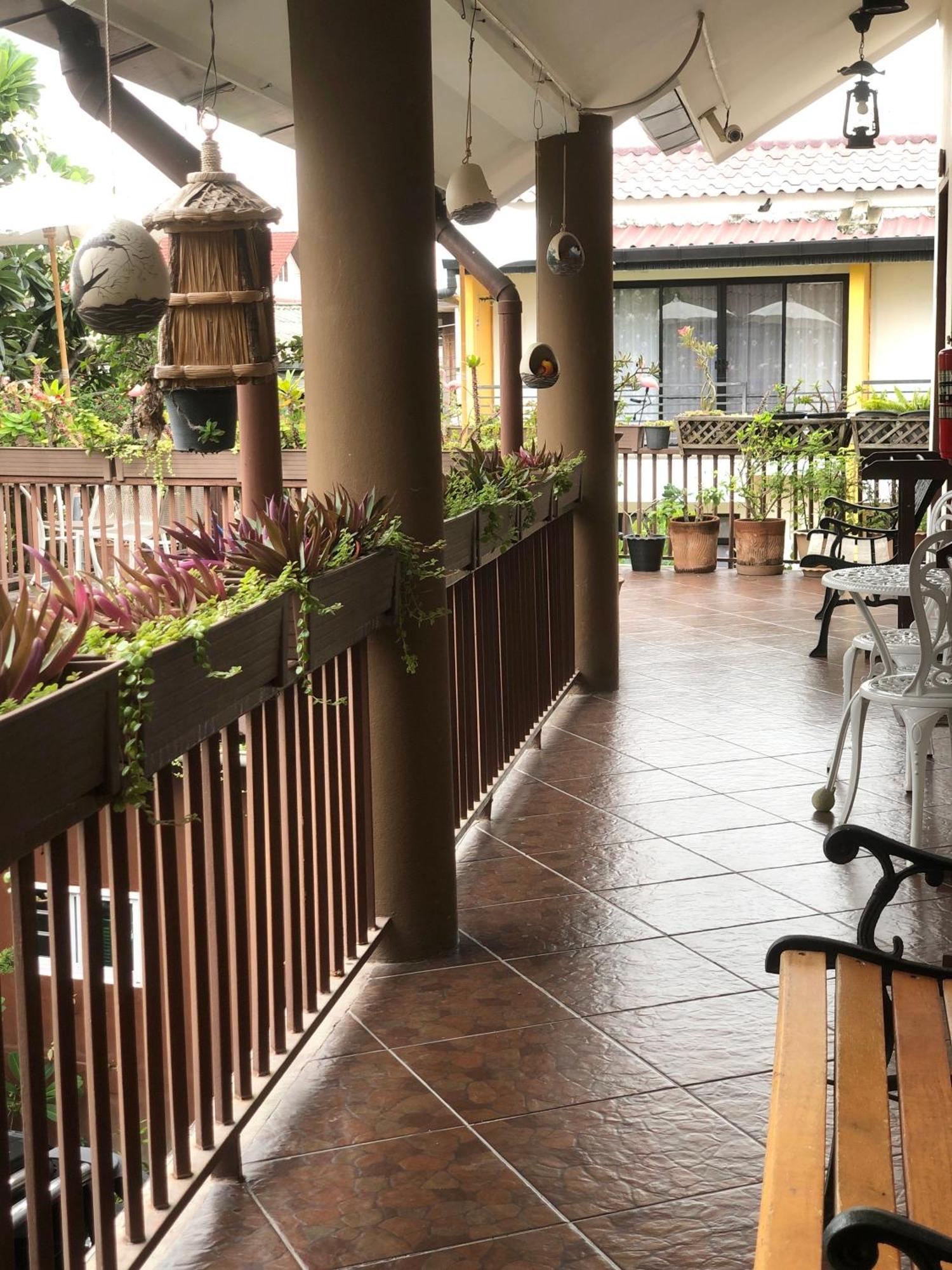 Thongran'S House Hotel Chiang Mai Exterior photo