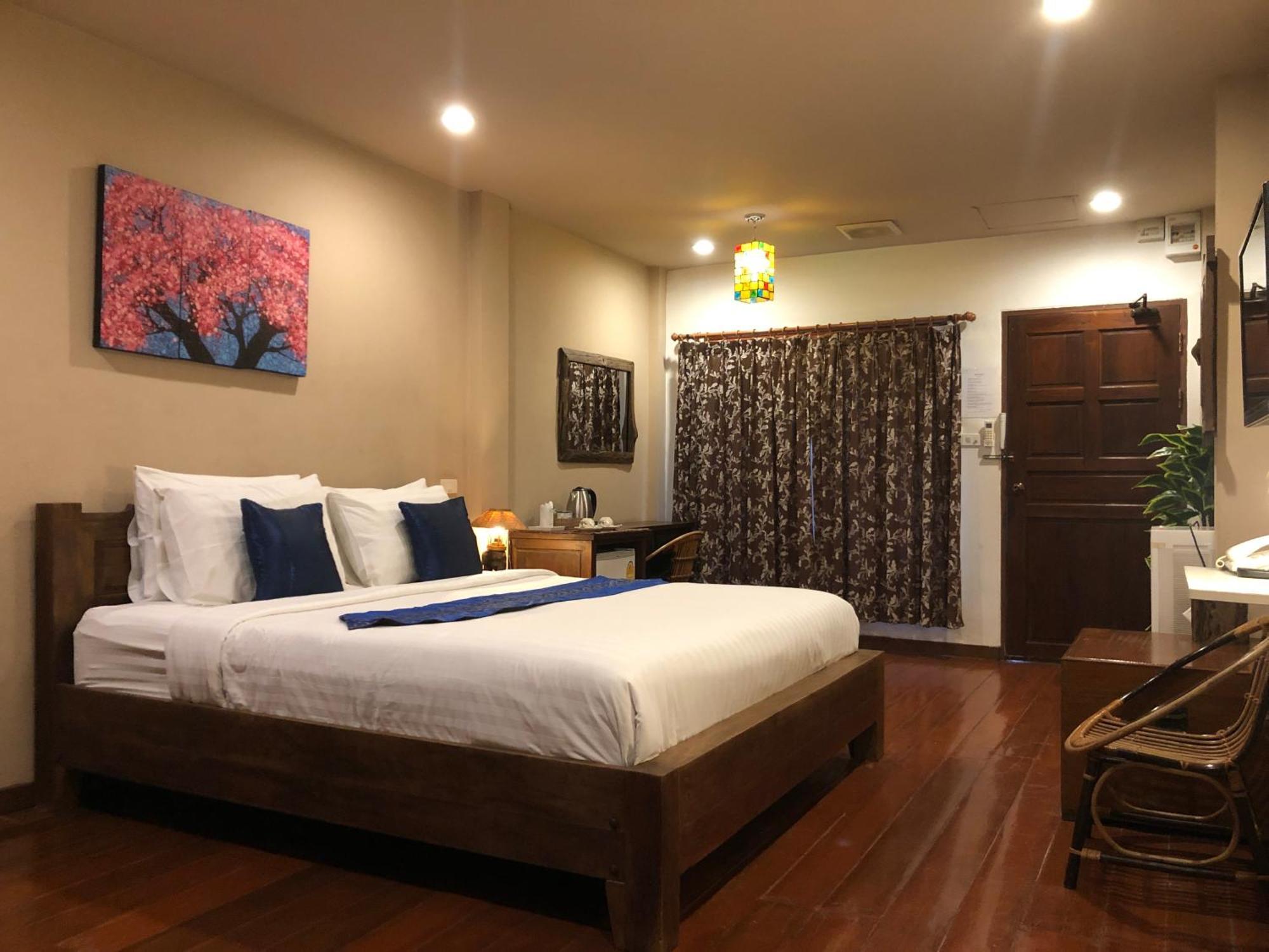 Thongran'S House Hotel Chiang Mai Exterior photo